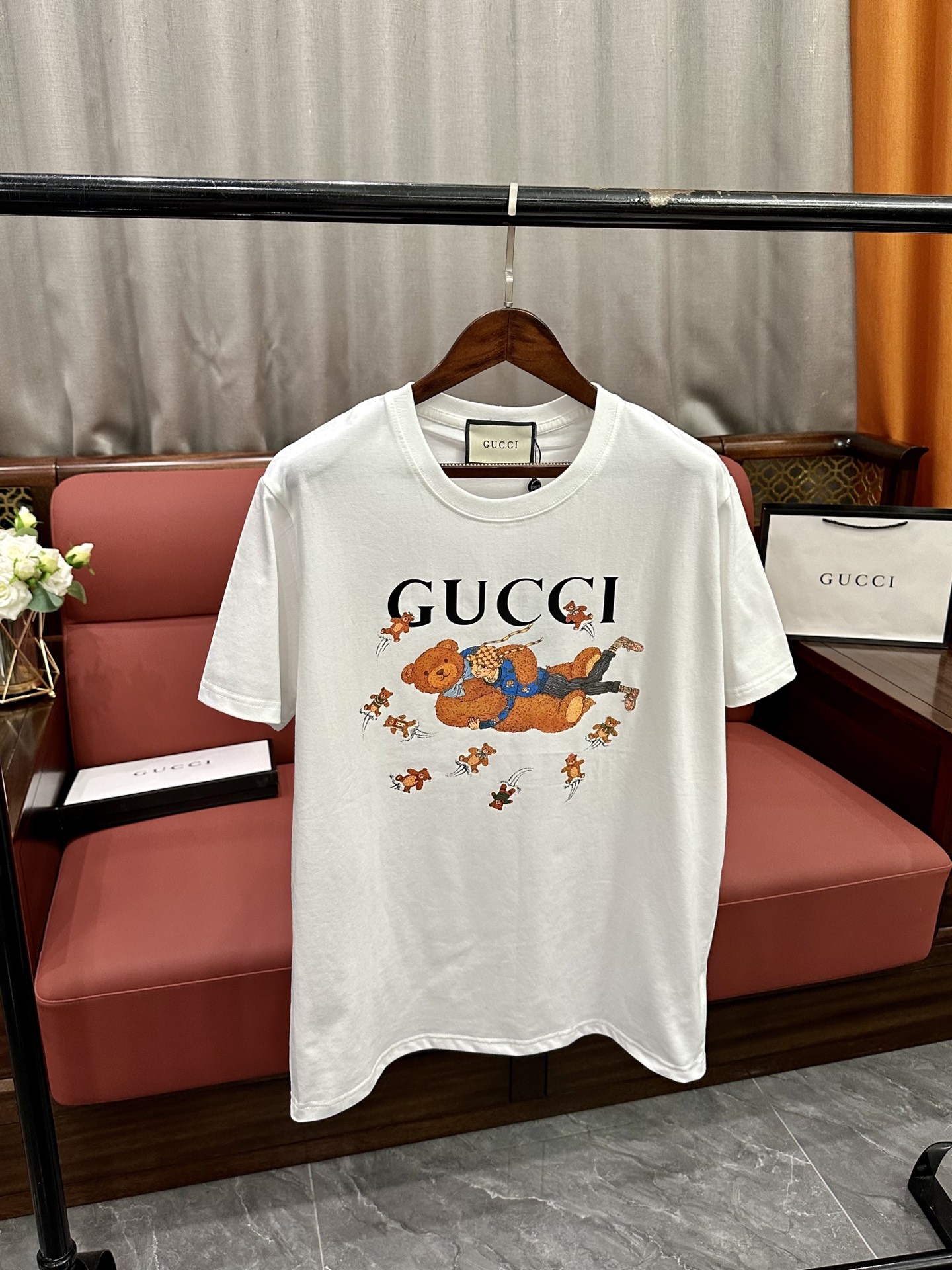 GUCCI COATS model 03